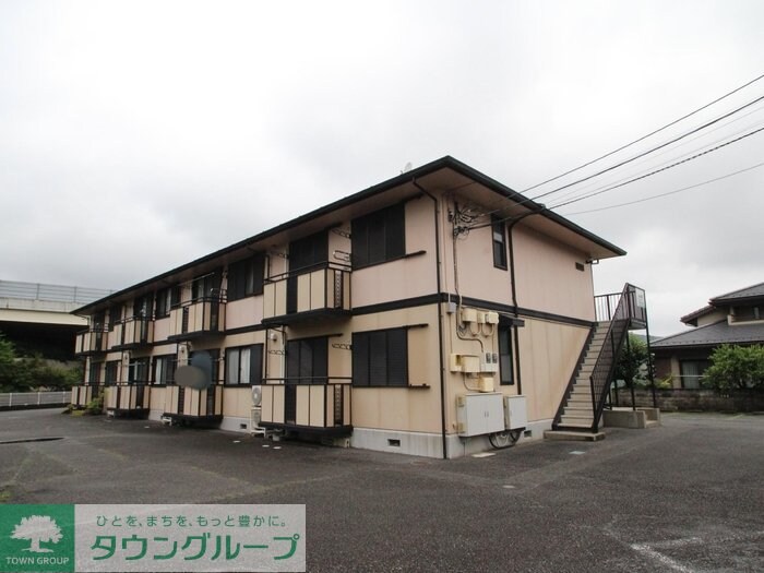 ファミールコートの物件外観写真