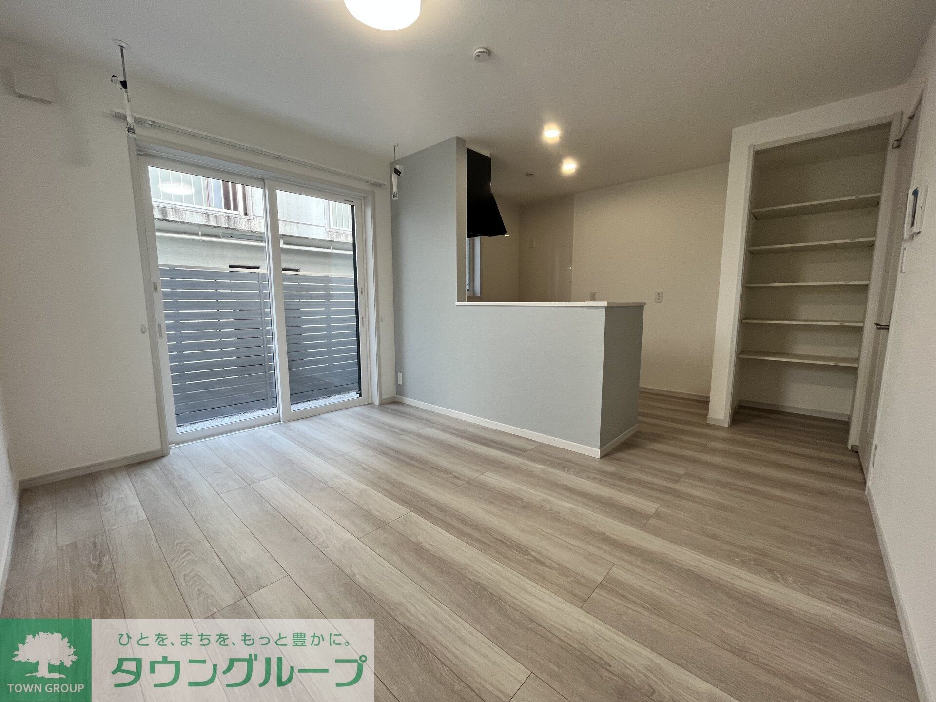 セレスティアル福生の物件内観写真