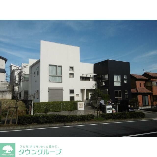 レイナスの物件外観写真