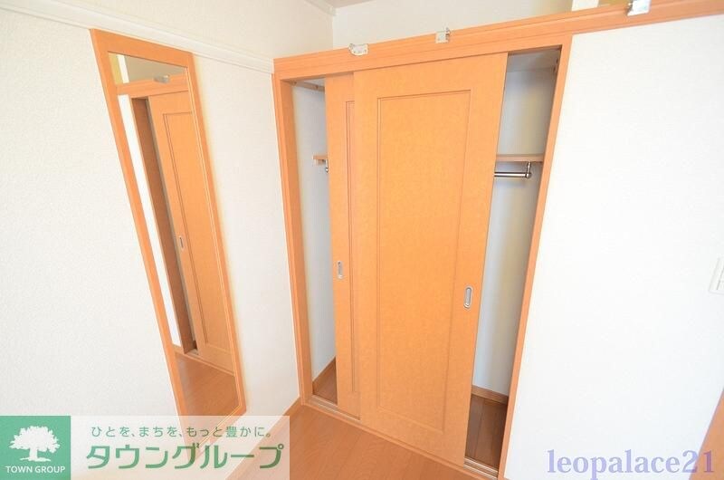 レオパレスフラッツスクエアIIの物件内観写真