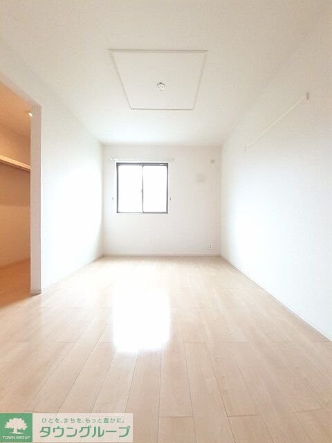 クレメント・IIの物件内観写真