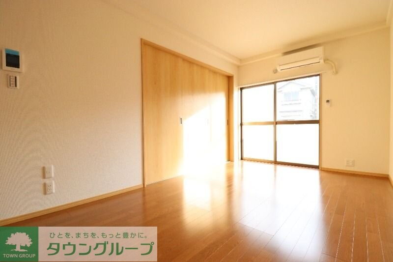 ファミール パレスの物件内観写真