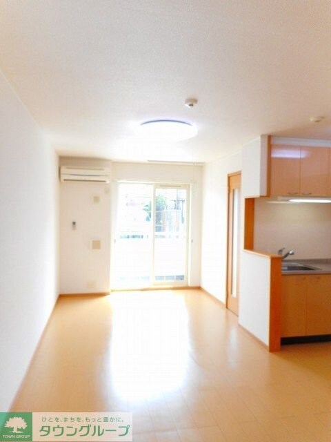 シンフォニーNAKANOIの物件内観写真