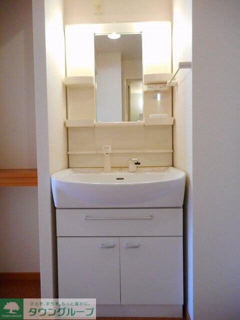 シンフォニーNAKANOIの物件内観写真