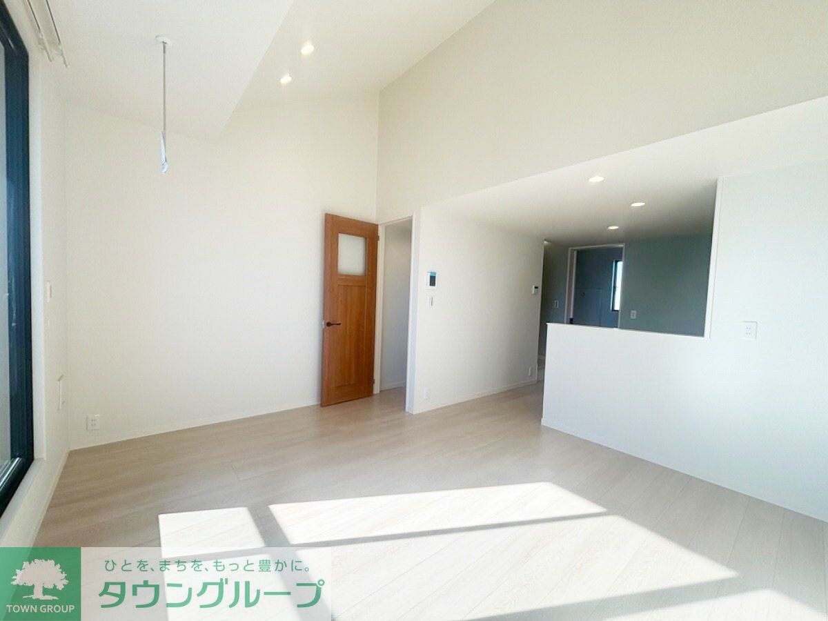 ウィステリアの物件内観写真