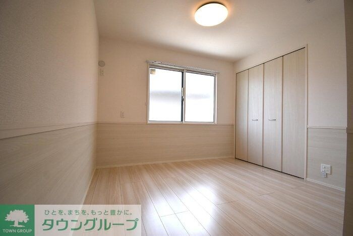 アーク・ド・ルミエールIIの物件内観写真