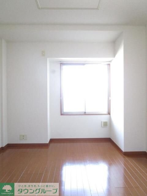 ロイヤル・レジデンス壱番館の物件内観写真