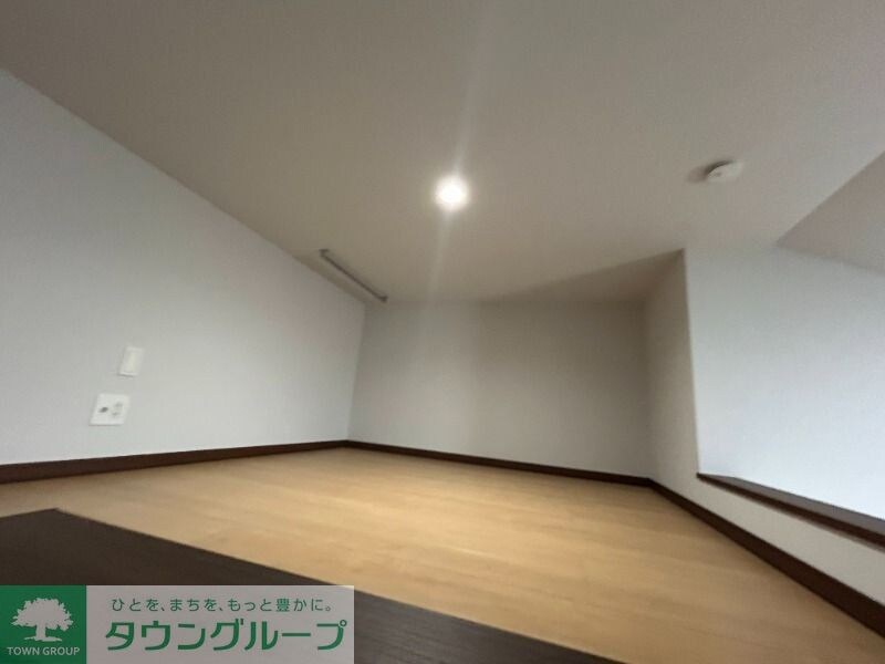 グローリーレジデンス拝島の物件内観写真