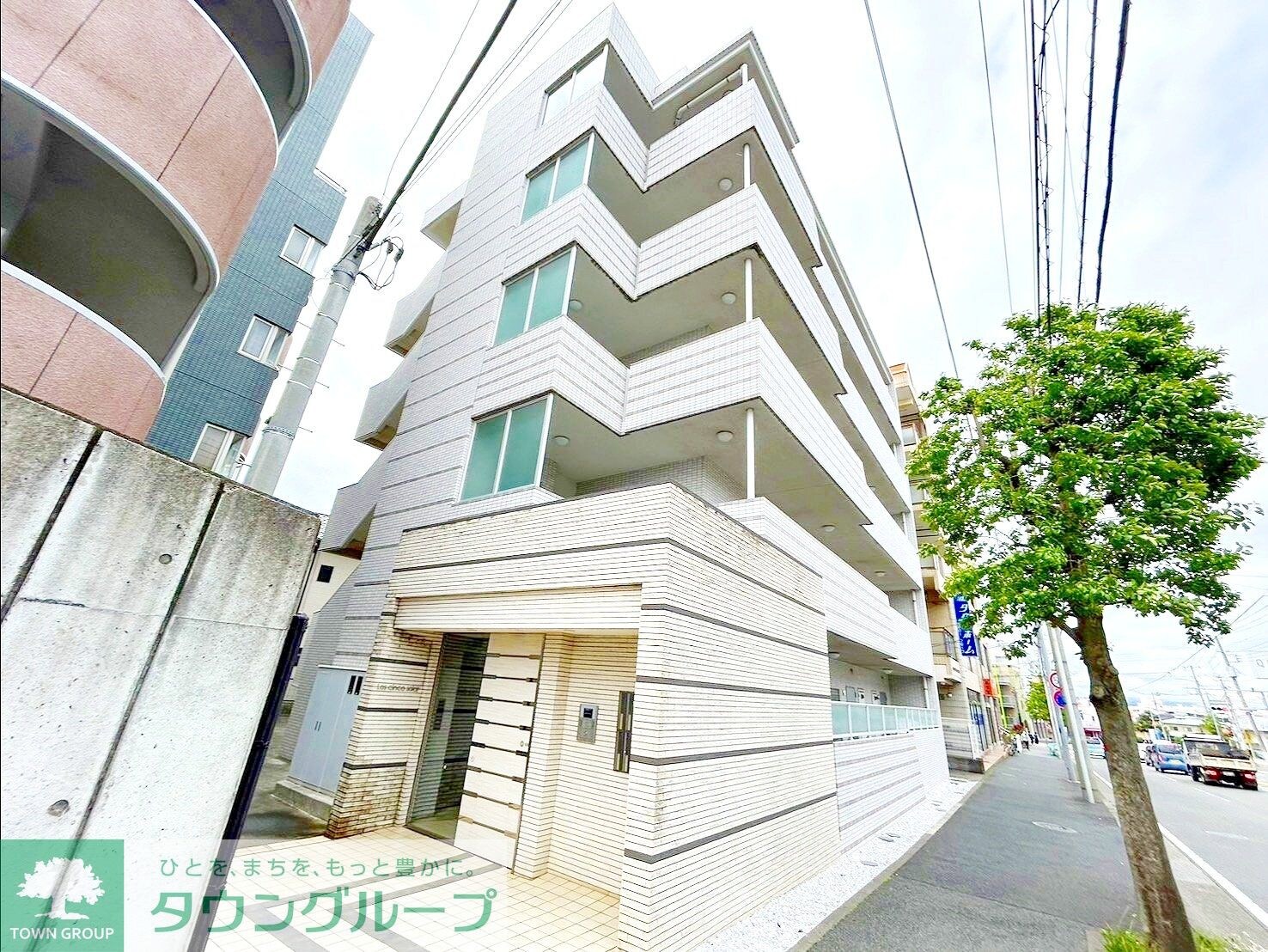 ロス・シンコ・ソラールの物件外観写真