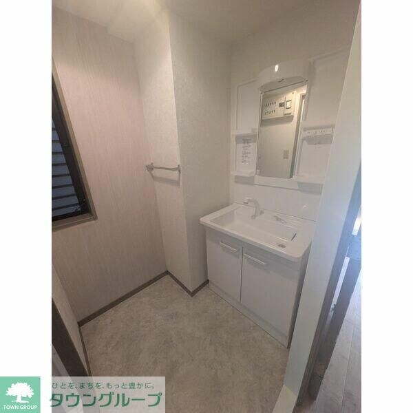 サンヒルズ上大岡Bの物件内観写真