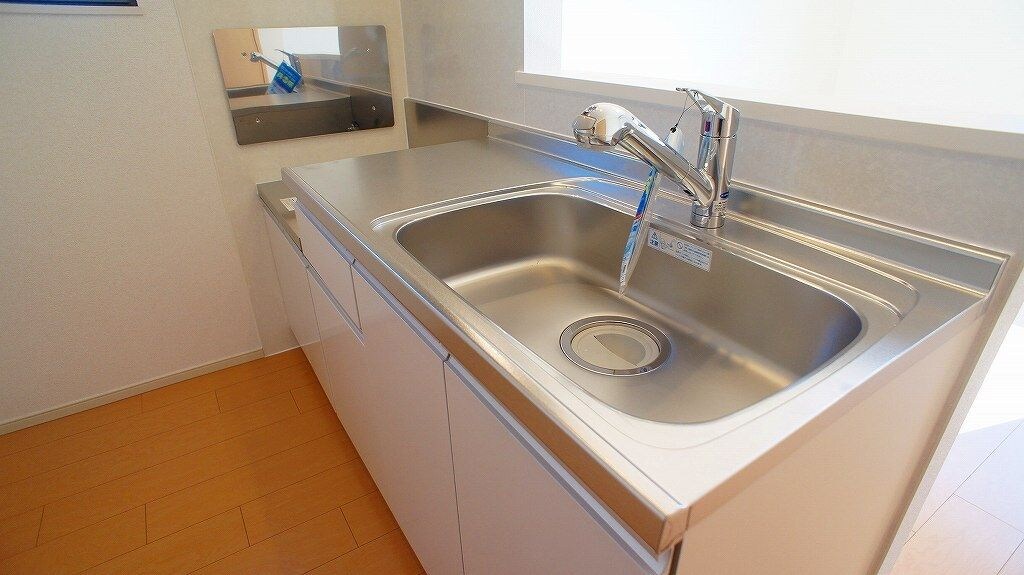 セレーナAの物件内観写真