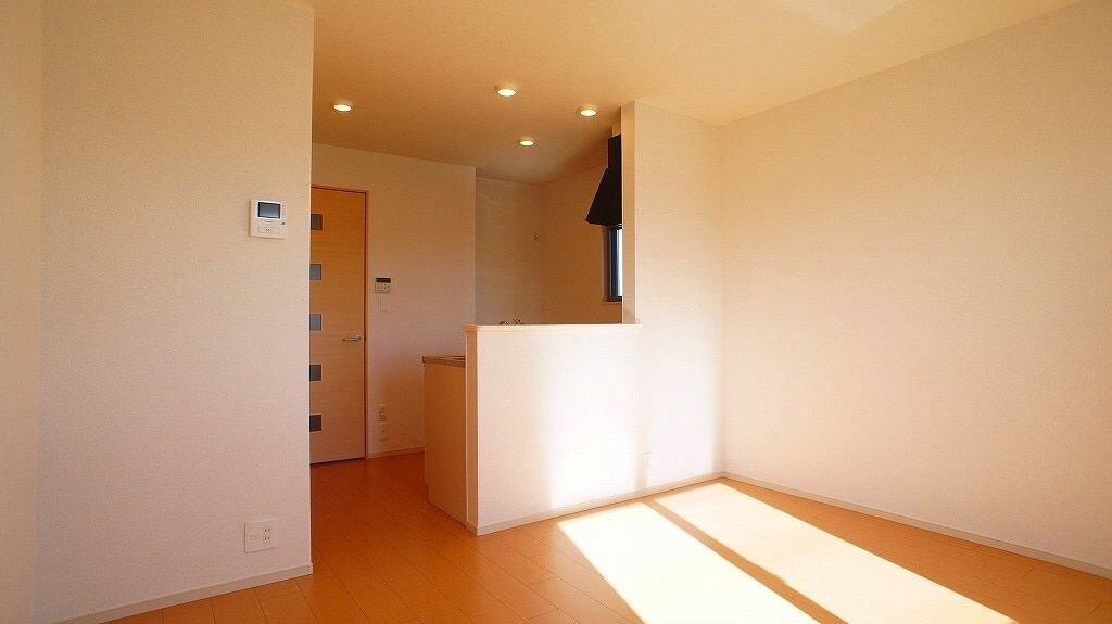 セレーナAの物件内観写真