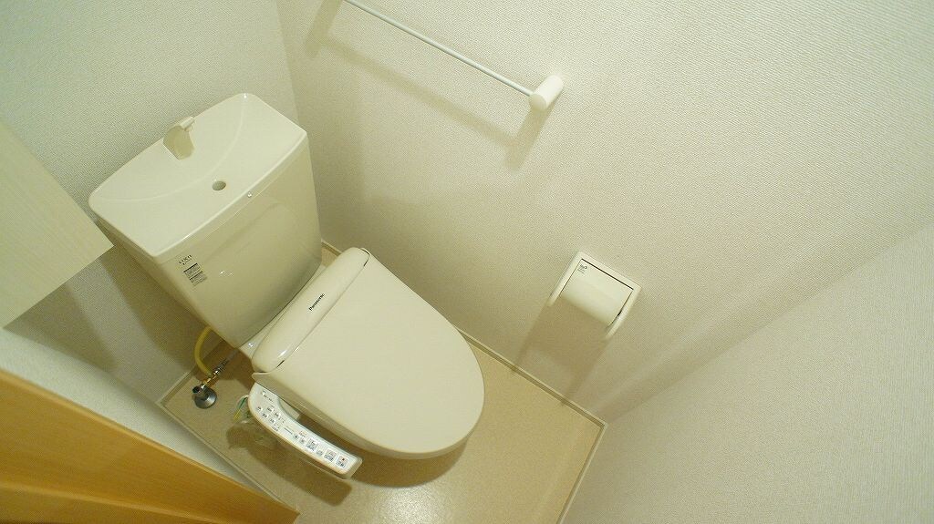 セレーナAの物件内観写真