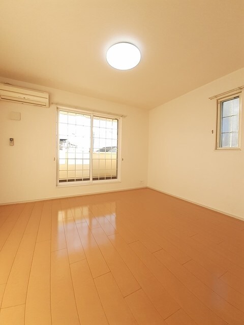 グランドプレステージE館の物件内観写真