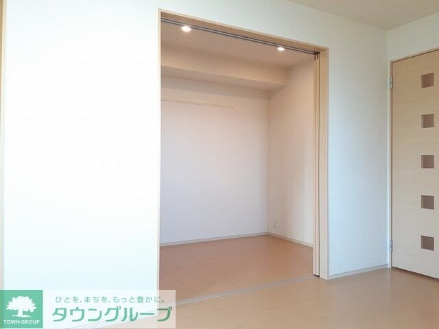 ウィスティリアの物件内観写真