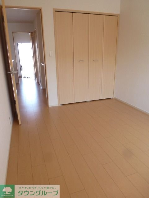 ウイングリバ-Iの物件内観写真