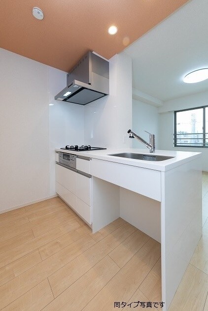 オランジュ・ウエストの物件内観写真