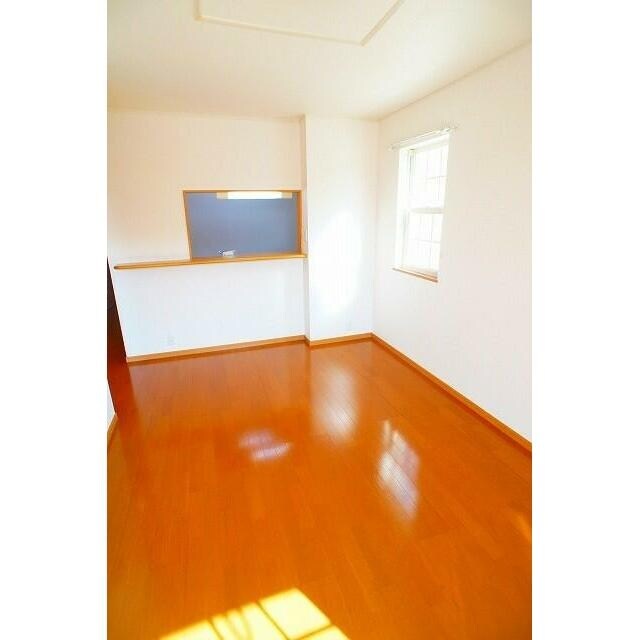 サン・ファーストAの物件内観写真