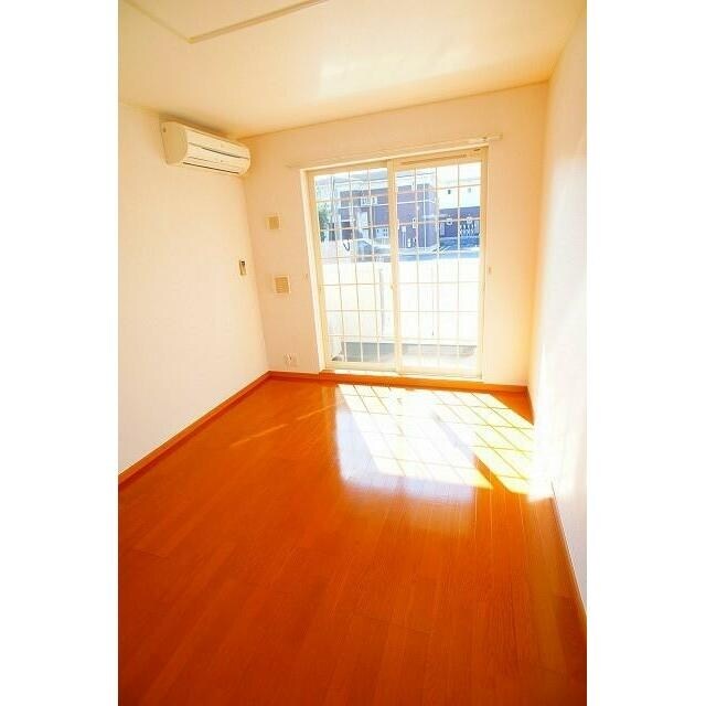 サン・ファーストAの物件内観写真