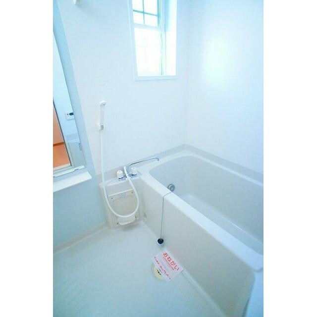 サン・ファーストAの物件内観写真