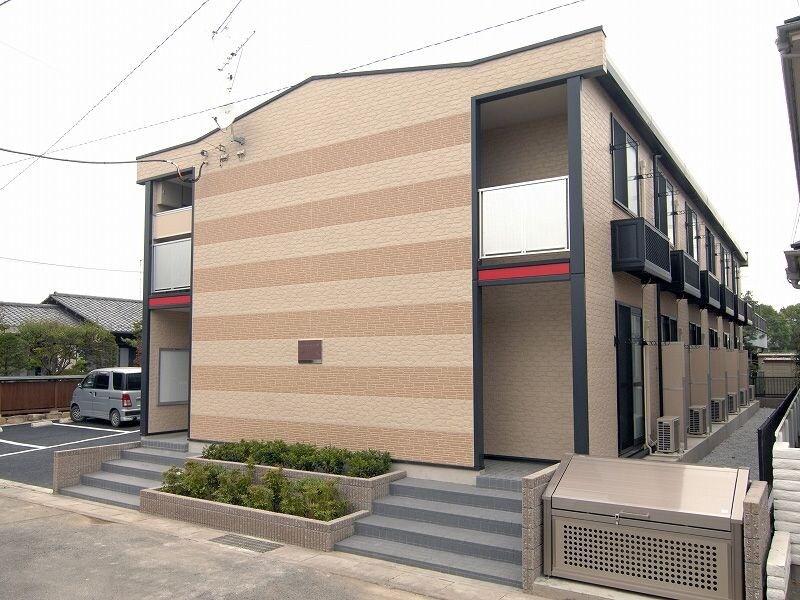 レオパレスマエヤの物件外観写真