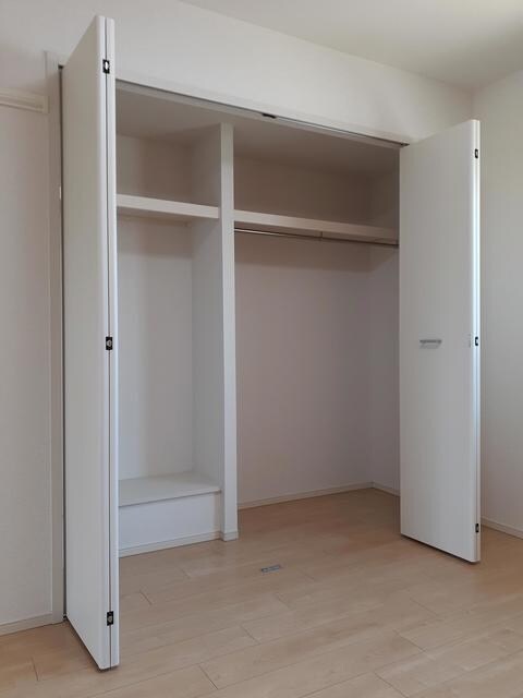 フェニックスの物件内観写真