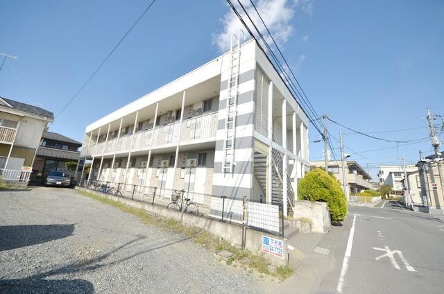 レオパレスMUSASHIの物件外観写真