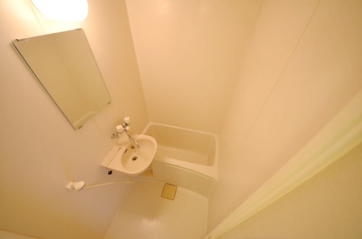 レオパレスMARUTAKAの物件内観写真