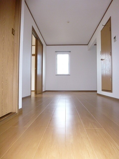 スト-リ-IIの物件内観写真