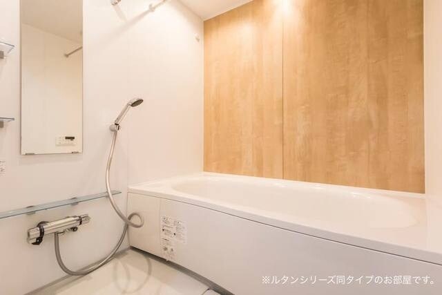 ラ エストレーヤ Bの物件内観写真