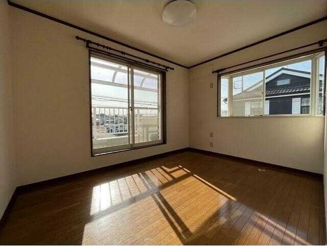 山岸貸家の物件内観写真