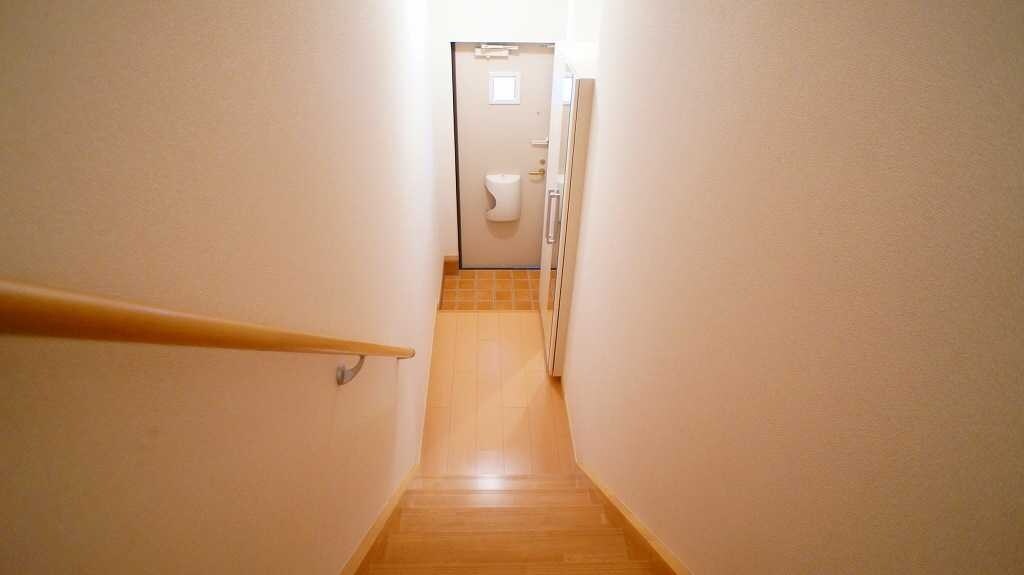 クリスタル グレイスの物件内観写真