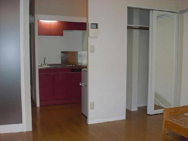 レオパレスリブェール西原の物件内観写真