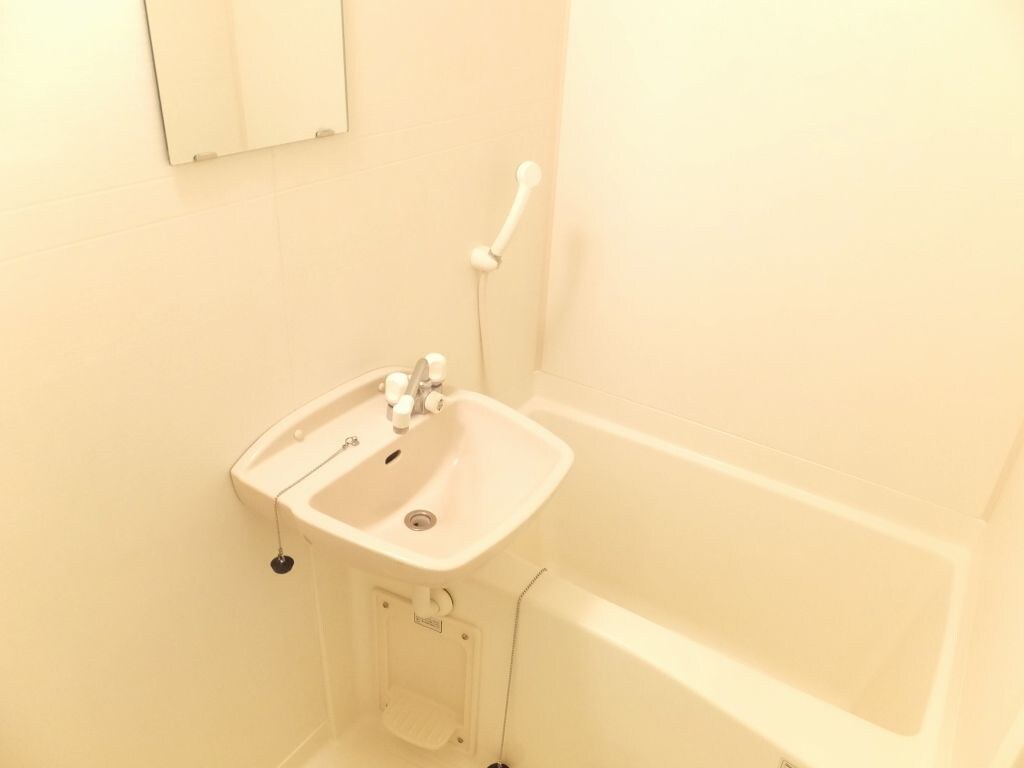 レオパレスJINBAの物件内観写真