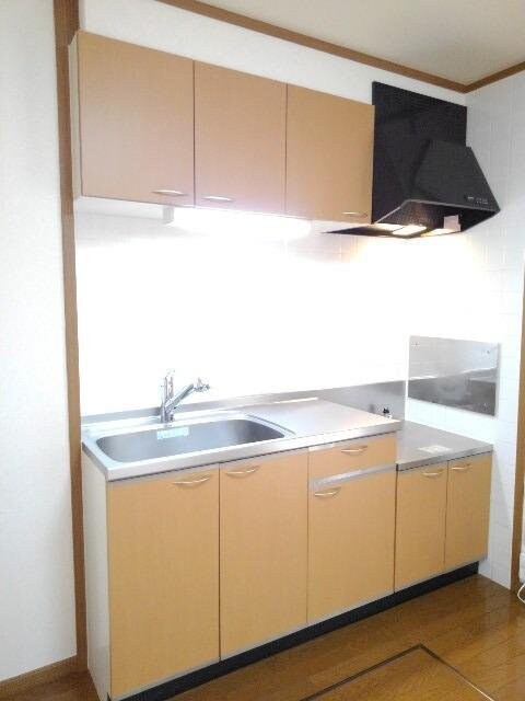 リュミエ-ル・ソレ-ルBの物件内観写真