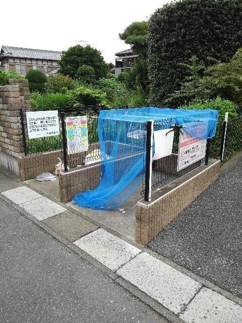 リュミエ-ル・ソレ-ルBの物件内観写真