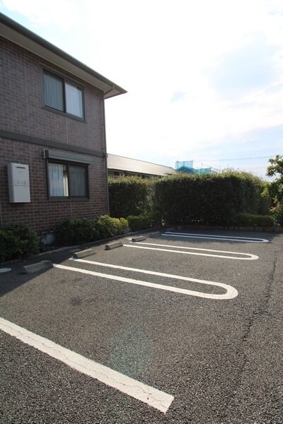 リビングタウン上野台 Bの物件内観写真