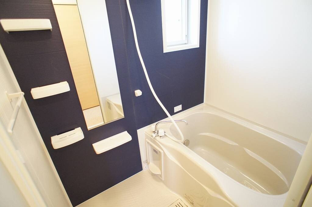 カーサ・ツバキ弐番館の物件内観写真