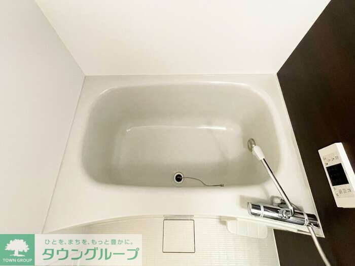 パーシモンIIIの物件内観写真