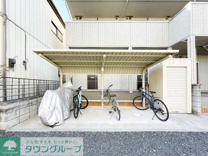 パーシモンIIIの物件内観写真