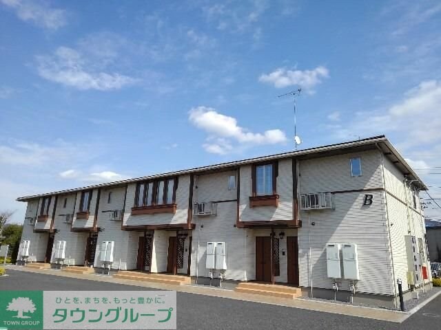 リヴァー サイド ヴィラ Bの物件外観写真