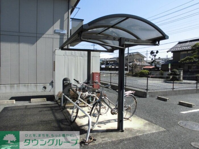 ロイヤルガーデン Bの物件内観写真