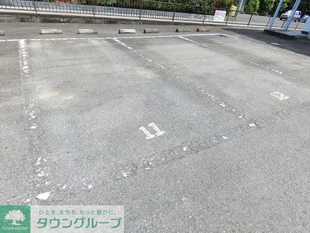 カーサ八幡林の物件内観写真