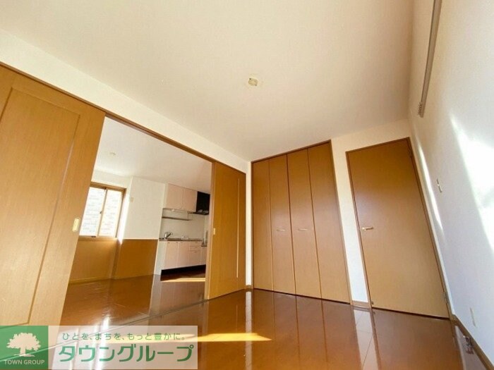 スクエアガーデン Bの物件内観写真