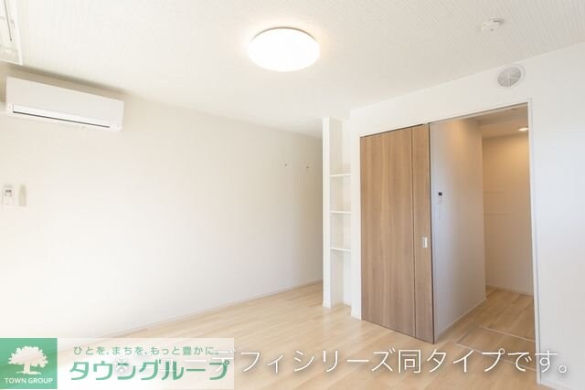 ラ・プロムナードIIIの物件内観写真