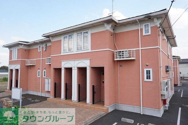 ヴィラ シンフォニーBの物件外観写真