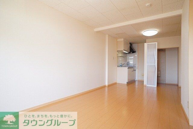 カーサ八幡林の物件内観写真