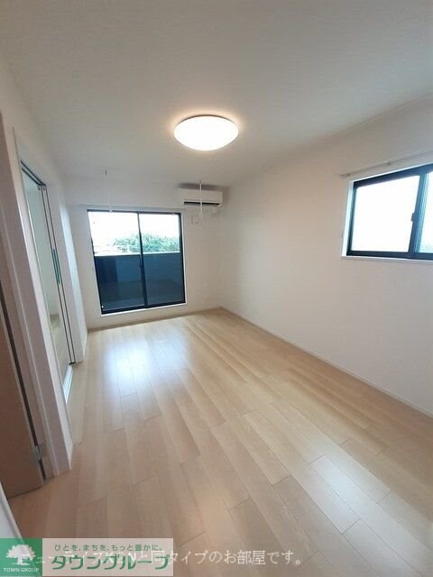 シャトー・グリーンIIIの物件内観写真