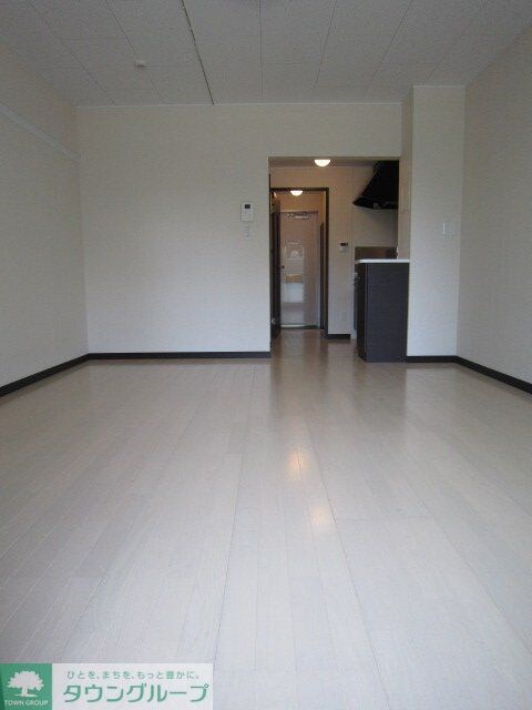 レオネクストホワイトバーチIIの物件内観写真