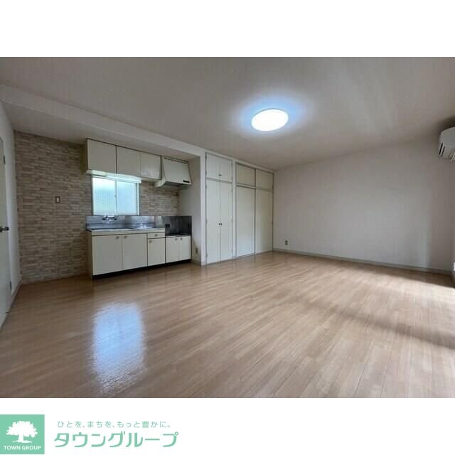 ルイーズ 101の物件内観写真